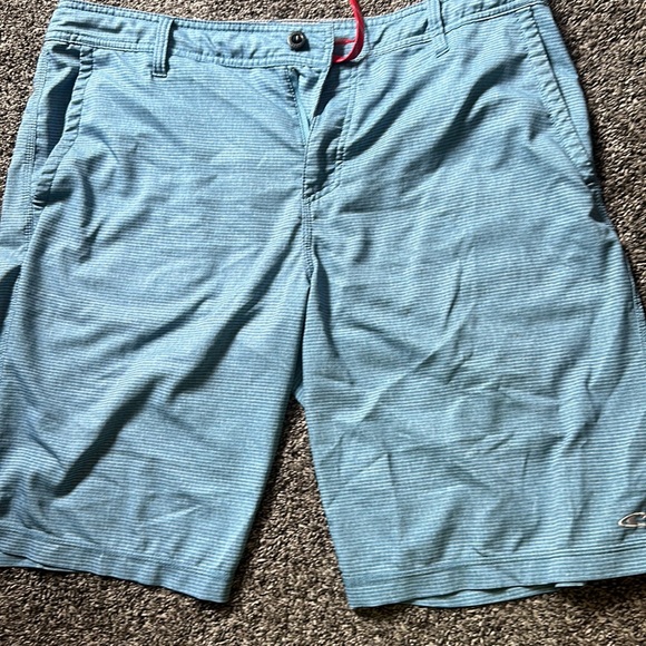 2 pairs Oneill swim trunks - Picture 4 of 6